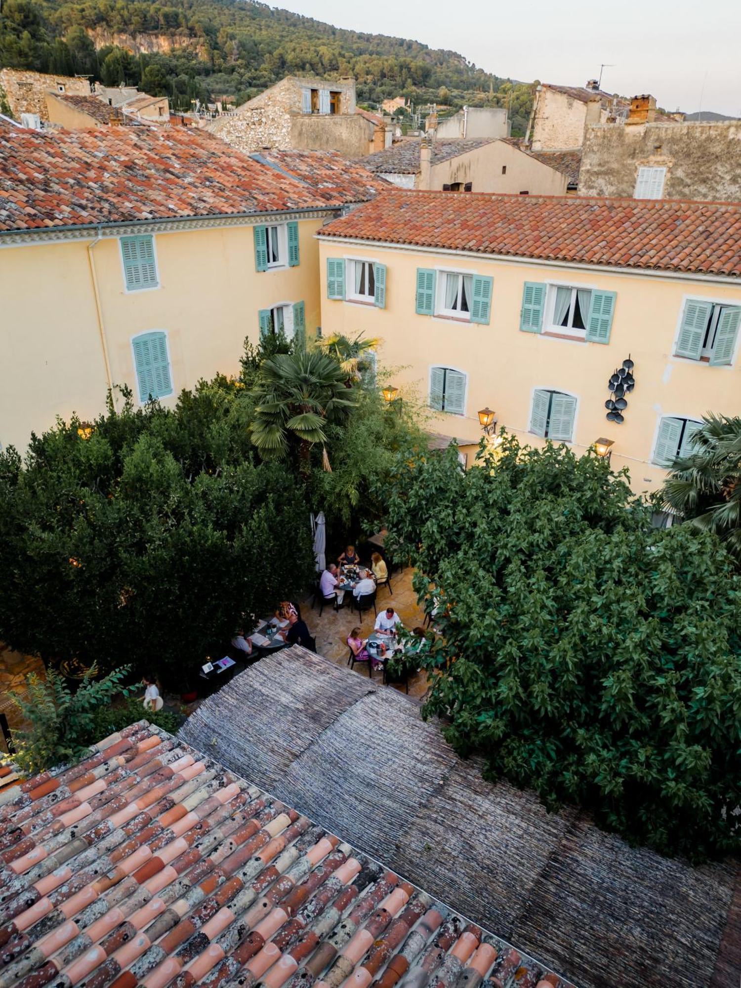 Auberge De La Tour Aups Kültér fotó